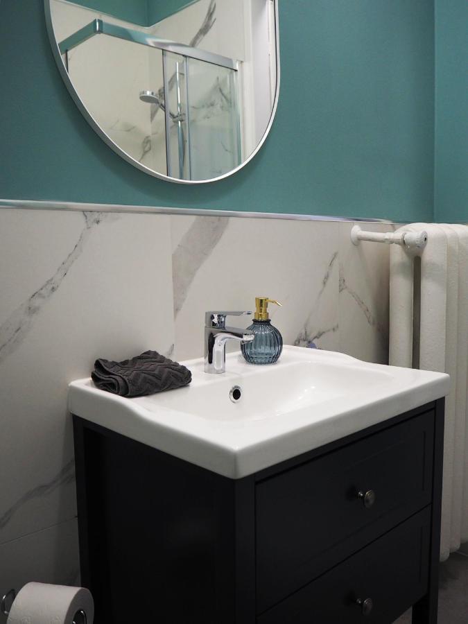 Wawelove Kossak Apt 1 Min To Royal Wawel Castle! Free Parking Cracóvia Exterior foto