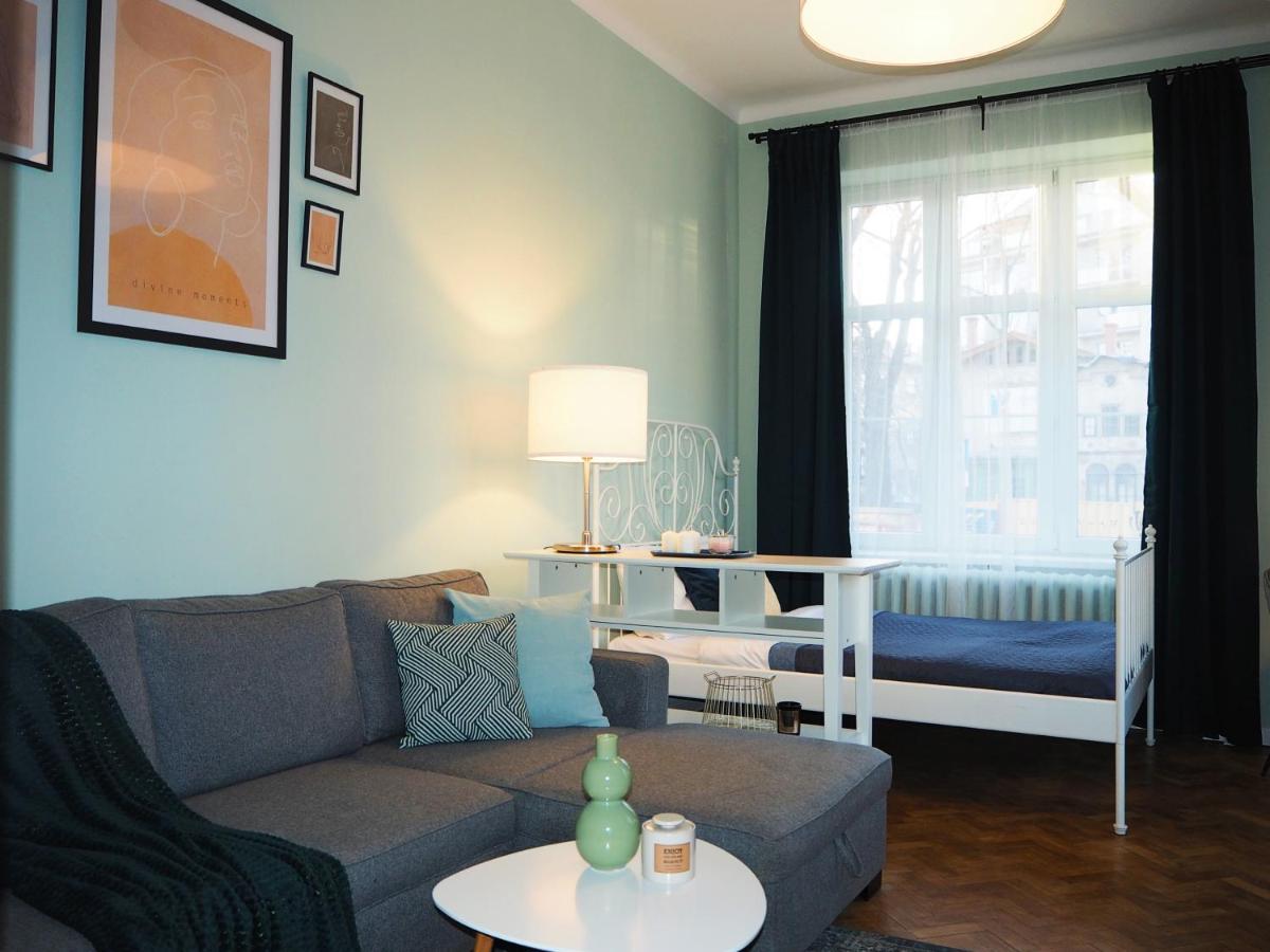 Wawelove Kossak Apt 1 Min To Royal Wawel Castle! Free Parking Cracóvia Exterior foto